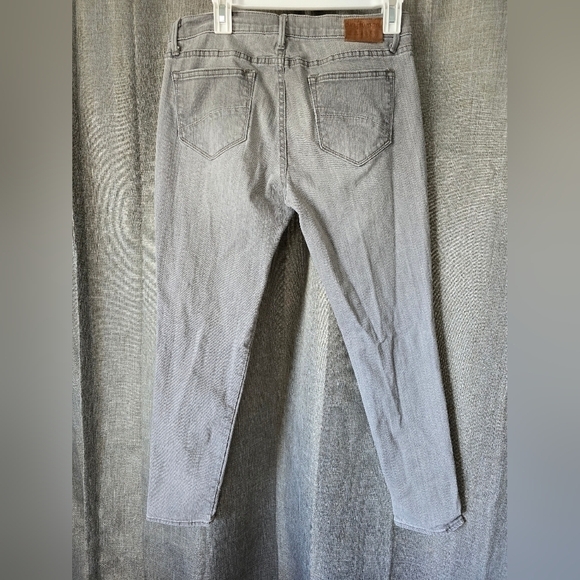 Driftwood Jeans Sz 29 Jackie Charcoal Wash Mid Rise Embroidered Stretch Denim - Picture 4 of 6